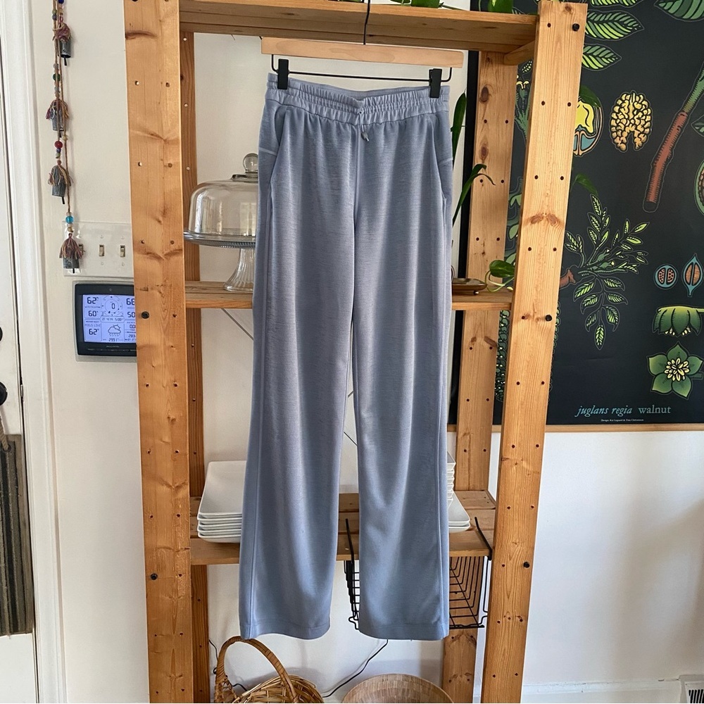 Lululemon Softstreme High-Rise Wide Leg Full Length Pant 4 - Picture 4 of 16